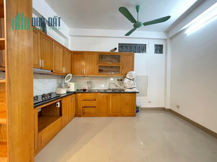 Hơn 100tr/m2 sở hữu nhà Mỹ Đình dân xây, gara ô tô, sát phố 66m2x4T