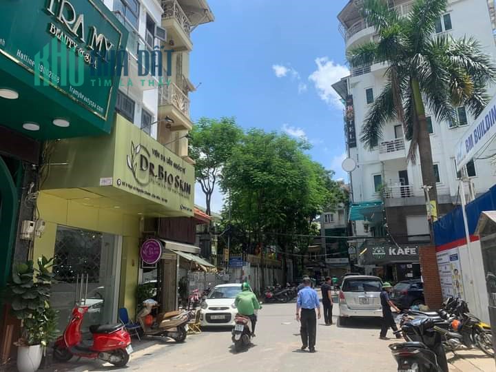 Bán gấp nhà Nguyễn Chánh : 60m , 4 tầng , mặt tiền 4.5m , 19 tỷ