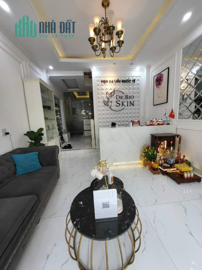 Bán gấp nhà Nguyễn Chánh : 60m , 4 tầng , mặt tiền 4.5m , 19 tỷ