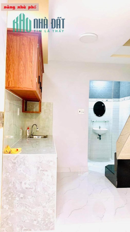Cần bán gấp nhà 2 tầng Ngô Đức Kế giá rẻ