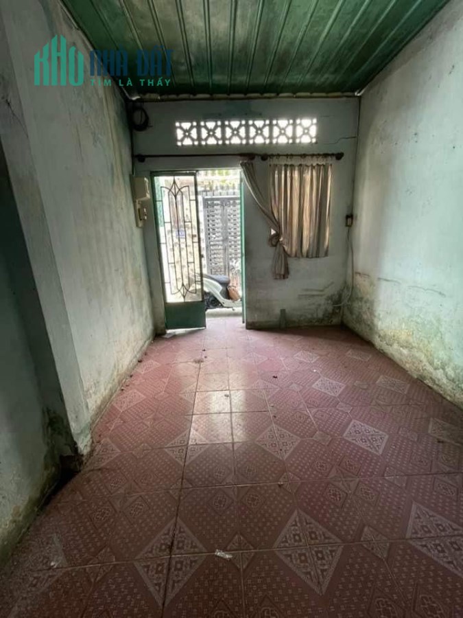 Bán nhà nát tiện xây mới hẻm ba gác đường Nguyễn Duy Cung , phường 12 , quận Gò Vấp , chỉ 2,3 tỷ