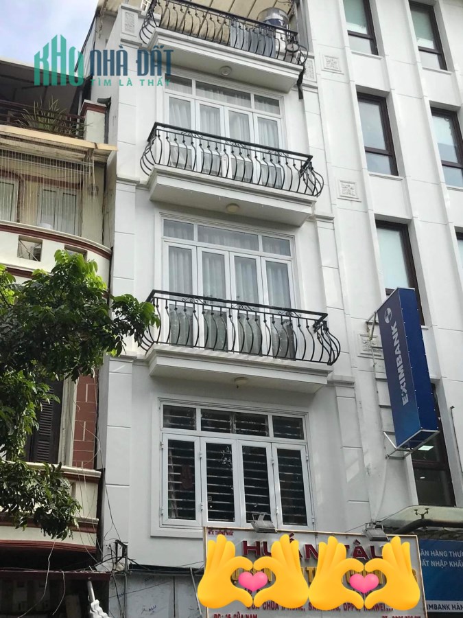 Cần bán gấp căn nhà mặt phố Cửa Nam quận Hoàn Kiếm Hà Nội