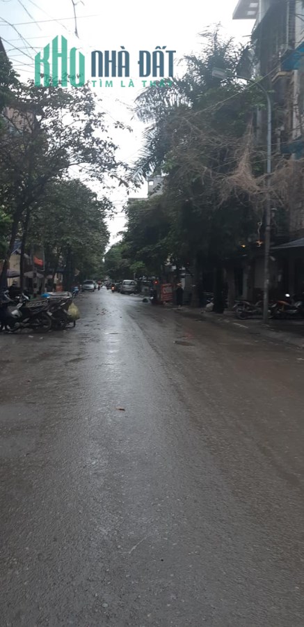 Bán gấp nhà Mặt phố Phúc Xá ( Mới) giá 14.5 tỷ, 60mx6 tầng. KD tốt