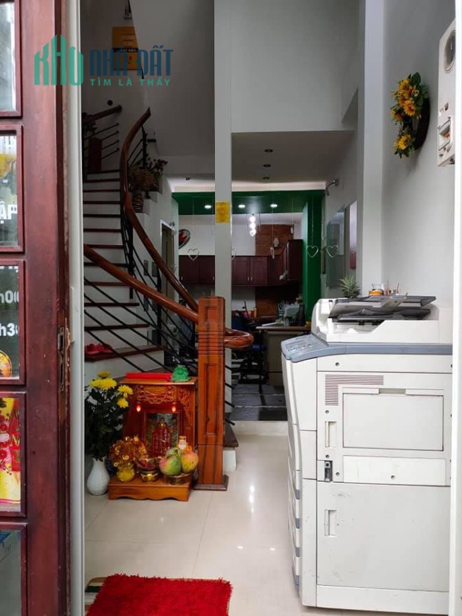 Bán nhà mặt tiền trung tâm thành phố Nha Trang
