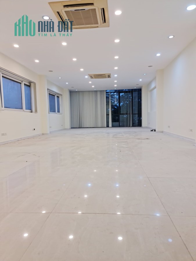Bán nhà Mặt phố HỒ TÙNG MẬU Showroom siêu hạng 72m2 x Mt 5M, Giá 19.6 Tỷ.