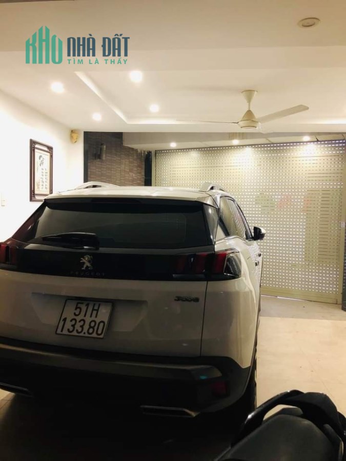 Hẻm xe tải Phạm Văn Hai, 5x20, 5 tầng, ở ngay, chỉ 13 tỷ, 0932828672