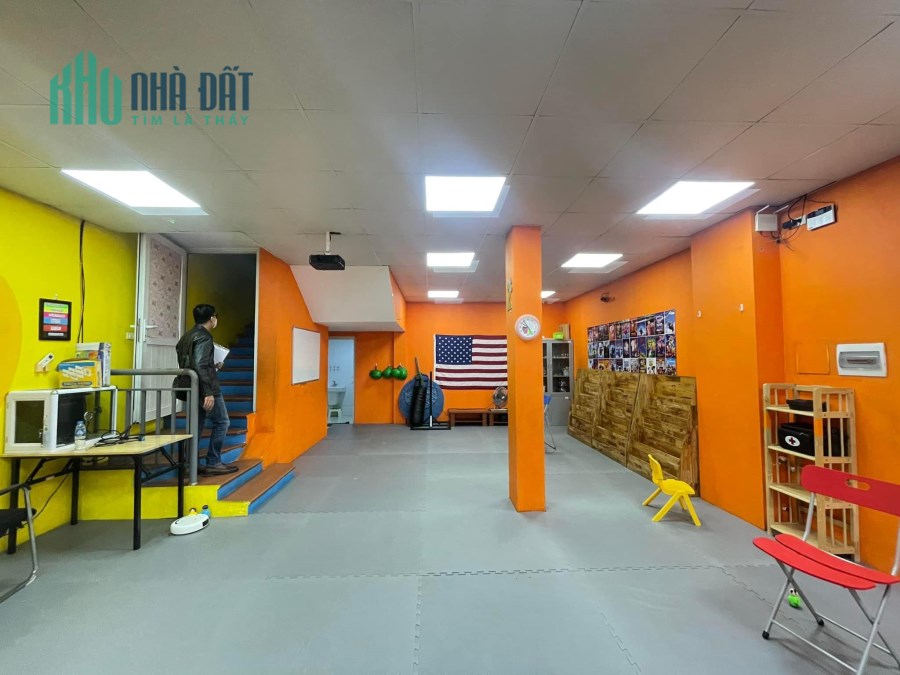 Bán nhanh Tháng 7 nhà phố PHÙNG CHÍ KIÊN 60m2, Mt 5M, Giá 11.8 Tỷ.