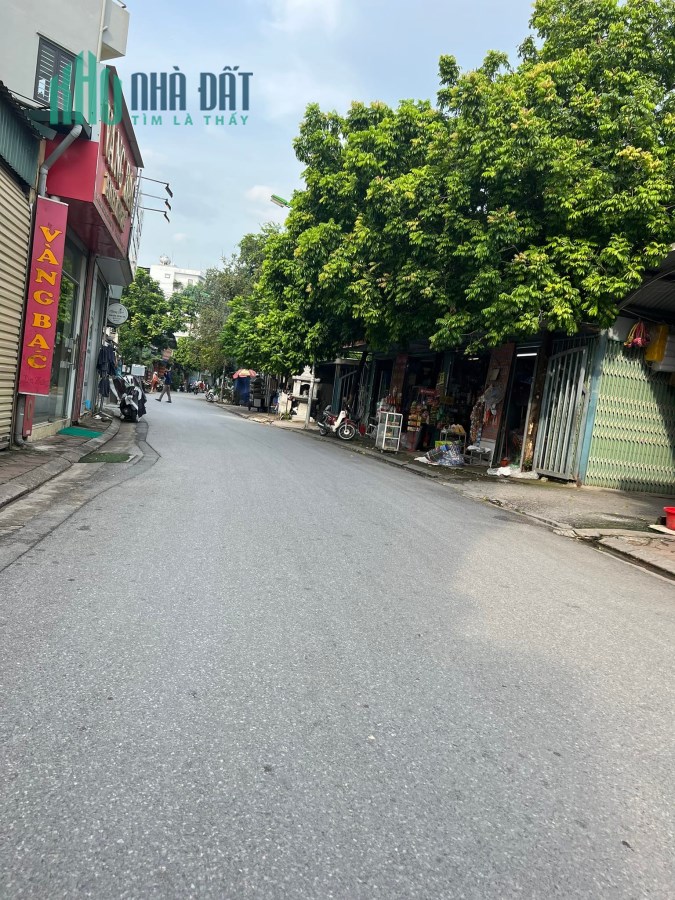 Bán đất Ngọc Thụy 37m, mặt tiền: 3.5m, 3.1 tỷ