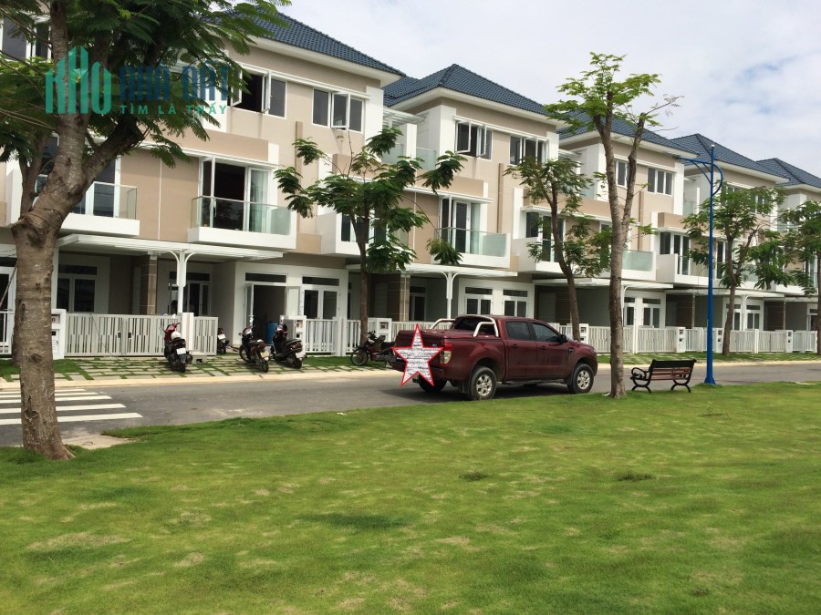 Nhà khu Merita khang điền phước long B, diện tích 90m đúc 2 lầu khu compound