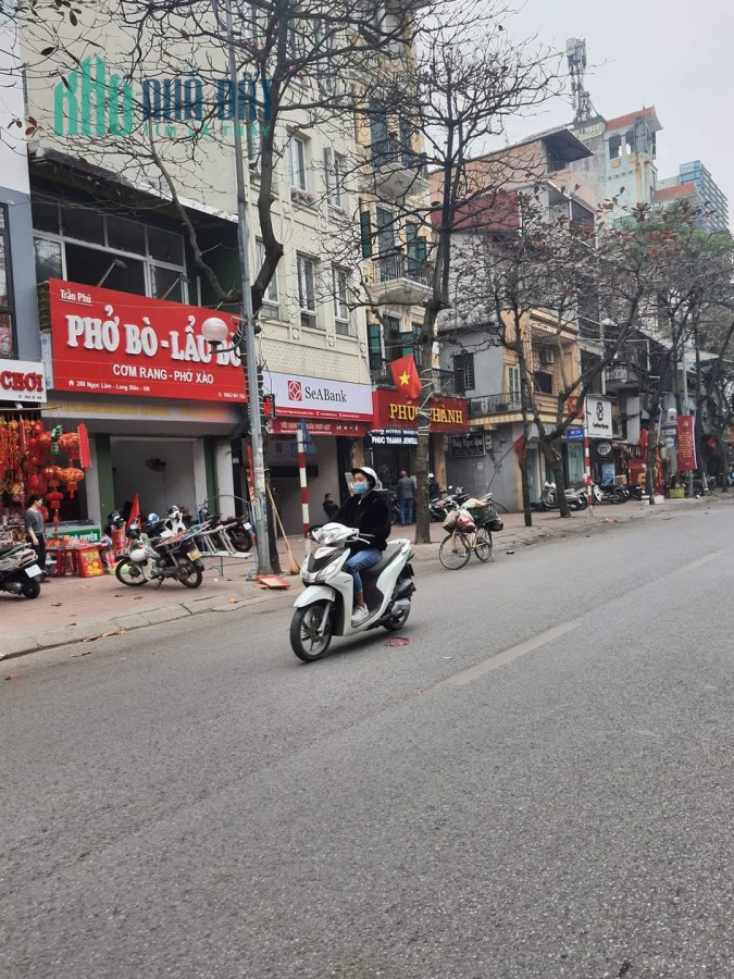 Bán đất phố Ngọc Lâm, Long Biên diện tích 65m, mặt tiền 5m, ô tô đỗ cửa