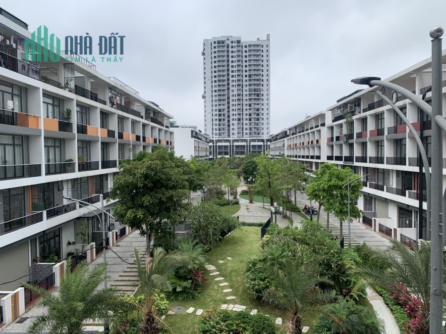 Shophouse Bình Minh Garden bán căn view vườn hoa 80m2 5 tầng chỉ 12,5 tỷ