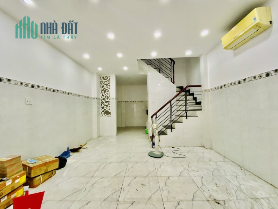 Nhà kế MT Vĩnh Viễn 4.5m dài 12m giá mới 11 Tỷ hẻm 6M