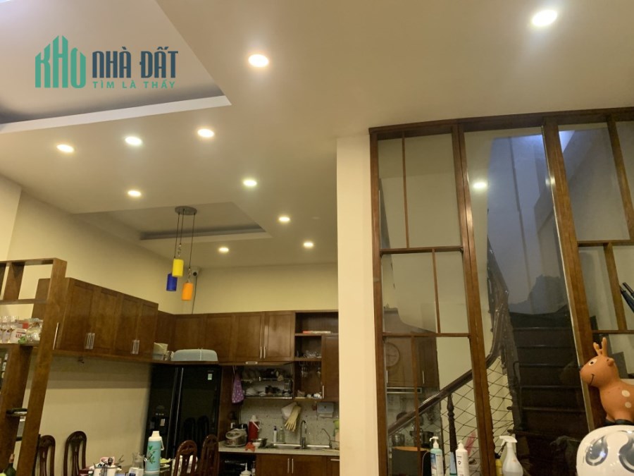 Bán Nhà Đường Trần Quốc, Hoàn P Dịch Vọng, Cầu Giấy 55m2, 5T, MT5.6m 11 tỷ 09793122111