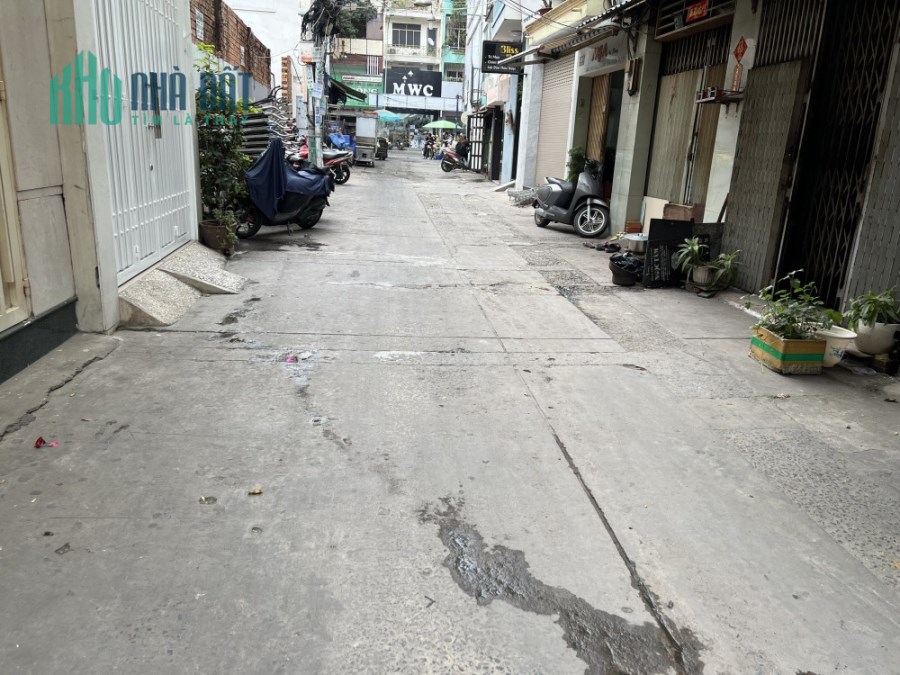 Bán nhà trung tâm Quận 5 Nguyễn Trãi hẻm 129 xe hơi 4 chỗ quay đầu