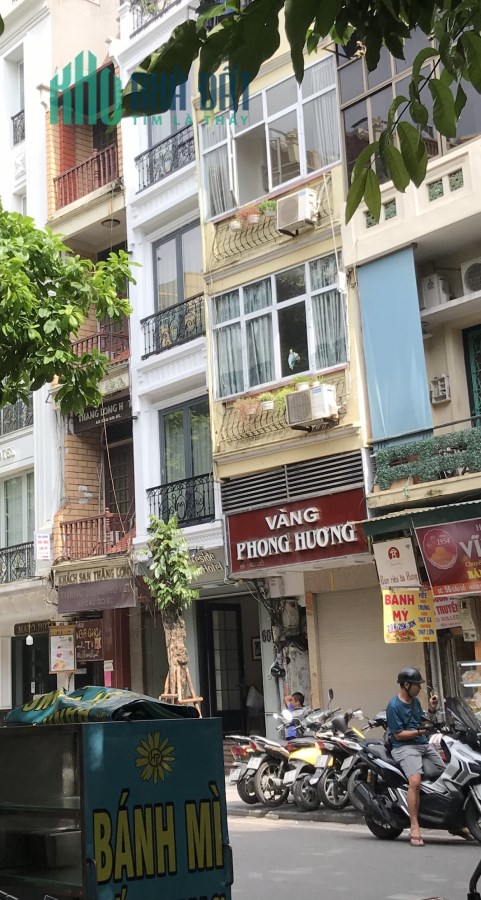 Chính chủ nhờ bán gấp căn nhà mặt phố Cầu Gỗ quận Hoàn Kiếm Hà Nội