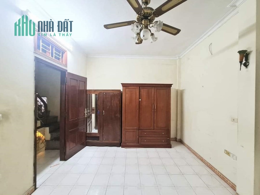 Chính chủ bán nhà Cổ Nhuế, Bắc Từ Liêm,  ngõ thông, DT 65, MT 4.5m, nhỉnh 3 tỷ.