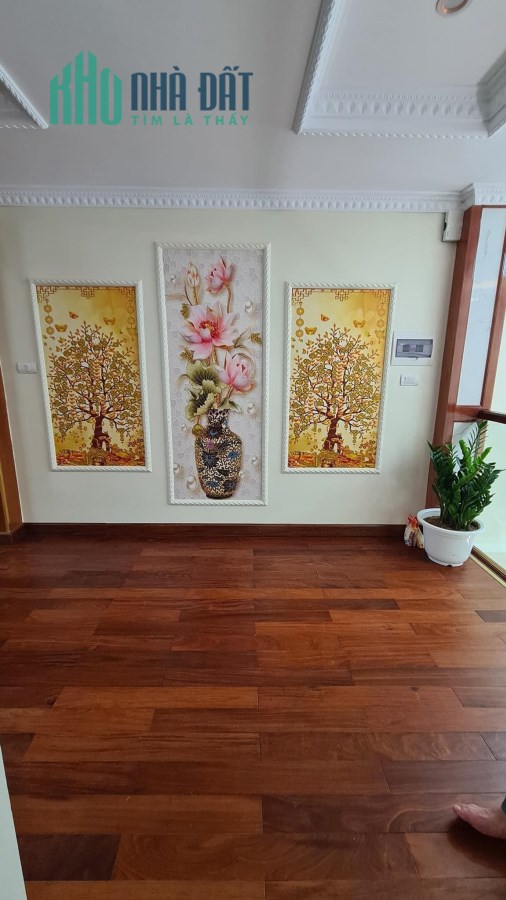 Bán gấp nhà ngõ 203 Kim Ngưu giá 3.5 tỷ, 42mx3 tầng, Ở luôn
