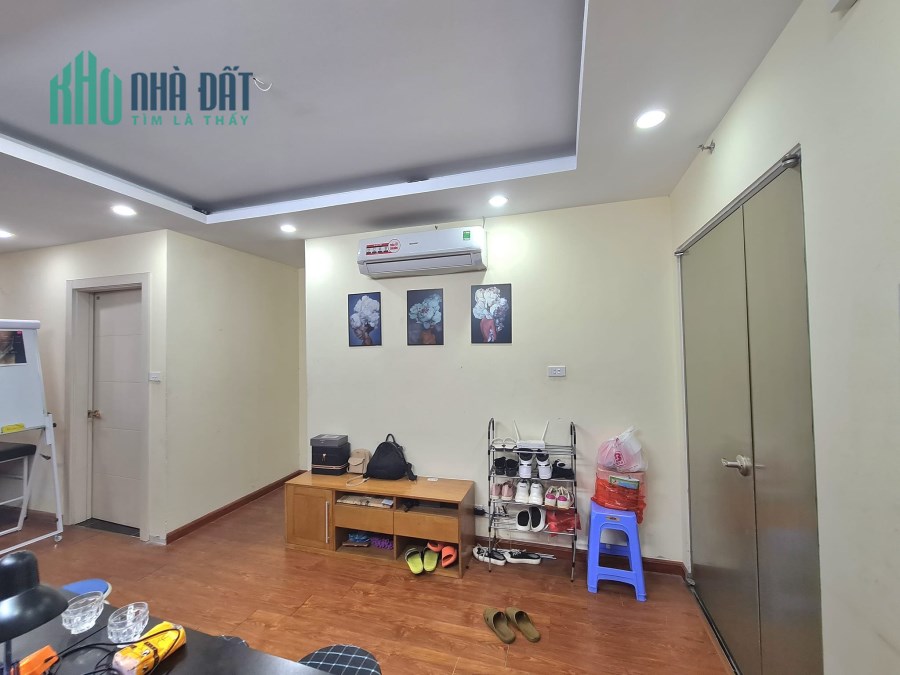 "Tìm mỏi mắt không thấy căn thứ 2, chung cư Thăng Long Tower, diện tích 70.1m2, gần Landmark 70 "