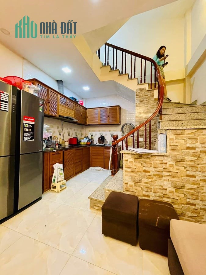 BÁN NHÀ 130M² - Ô TÔ - PHỐ ĐẠI TỪ KINH DOANH SẦM UẤT. LH 0975149605