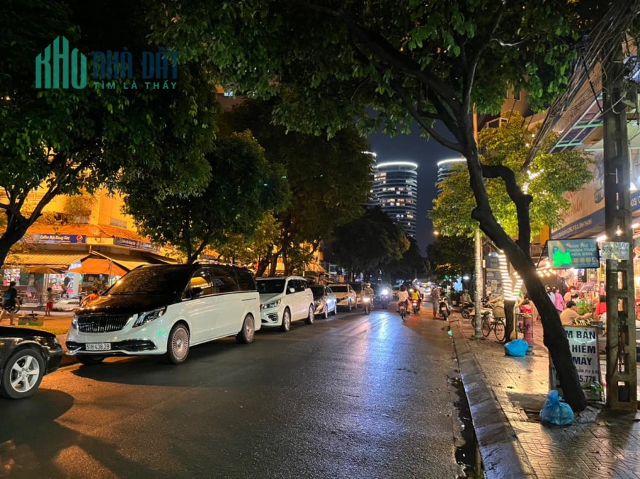 Bán nhà mặt tiền kinh doanh Võ Trường Toản, P14, Bình Thạnh, 75m2, C4, chỉ 11,5 tỷ