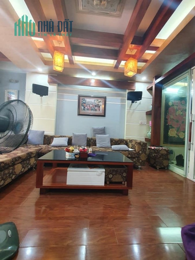 Duy nhất 1 căn 5 tầng full nội thất cao cấp tại Cầu Giấy