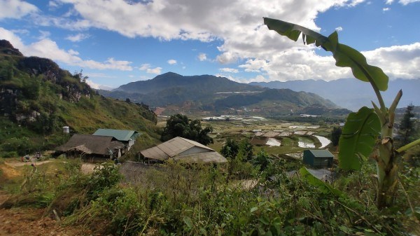 Bán Đất Tả Phìn, Sapa, Ngay Cổng Khu Du Lịch Núi Đá