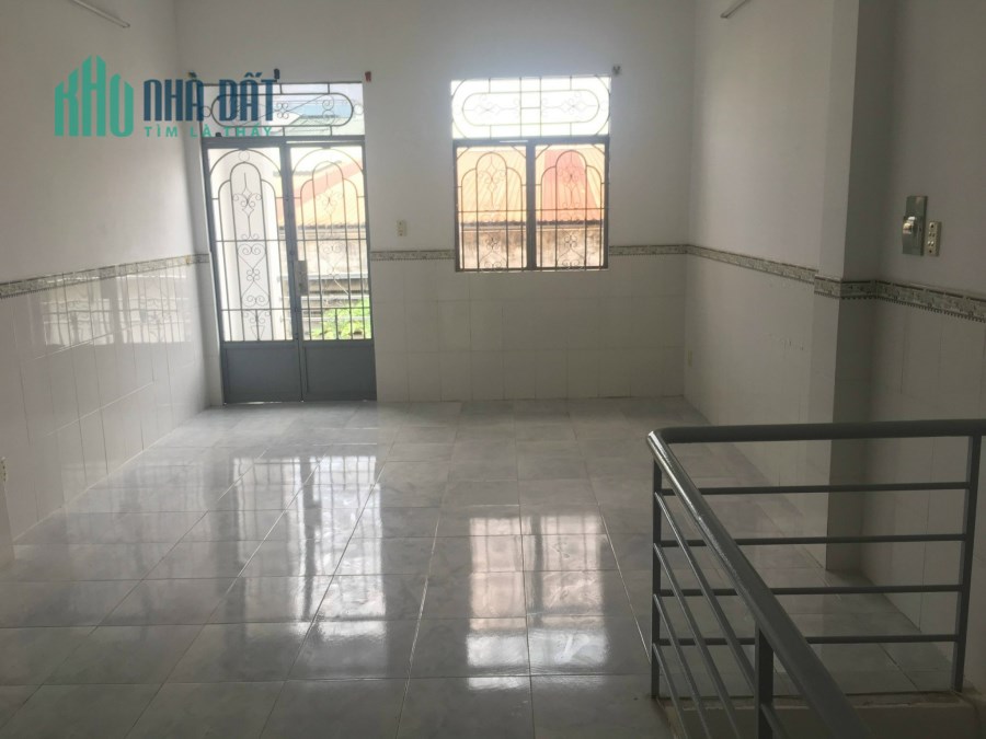 Nhà HẺM 2 XE TẢI Ngay Chợ Bốn Xã Thông Tứ Tung ,Q Tân Phú