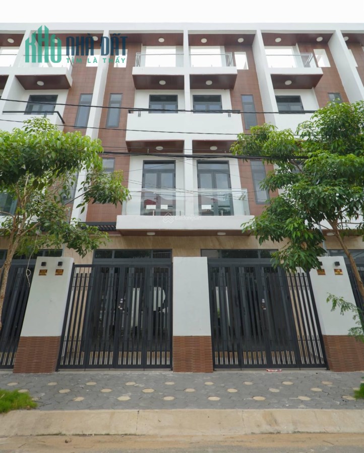 Bán nhà Phố khu tên lửa , sổ hồng riêng từng căn , nằm ngay khu trung tâm