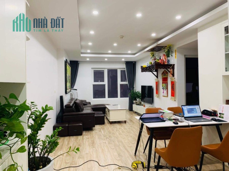 Cần bán Mặt phố Kim Hoa 5.5 tỷ, 22mx 6T, Kinh doanh đông đúc