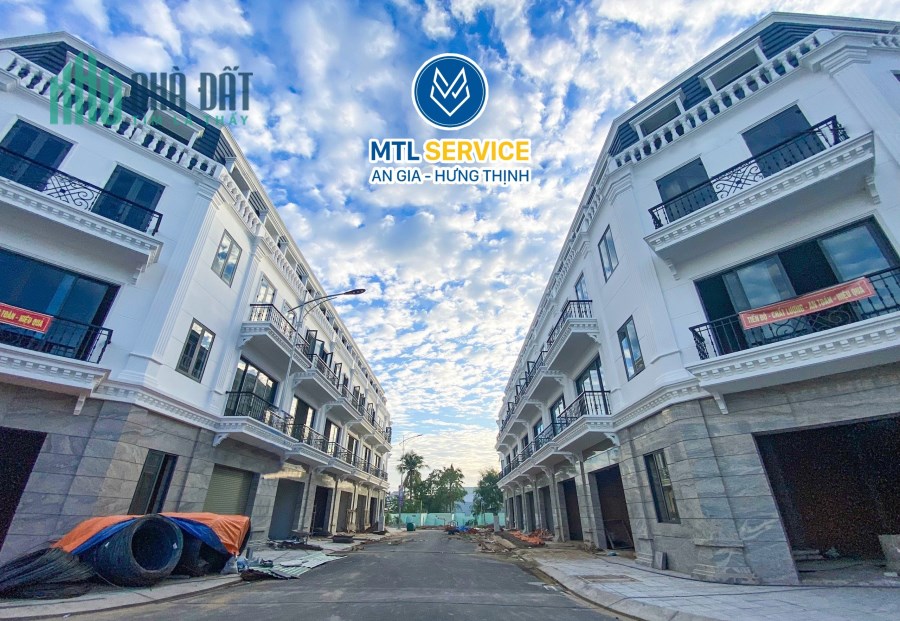 Bán nhà 1 trệt 3 lầu mặt tiền chợ Thới Lai mới, TP Cần Thơ