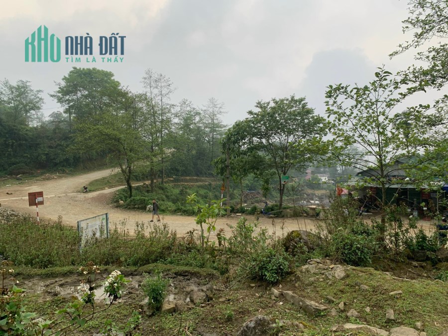 Cắt Lỗ đất thôn Ngải Trồ, Trung tâm Y Tý (Sa Pa 2) - sóng quy hoạch