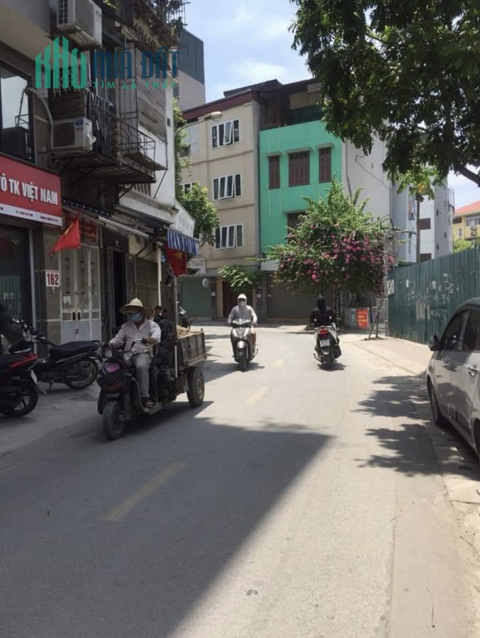 Bán nhà Mặt phố Hồng Mai giá 8.3 tỷ, 45mx4 tầng, kinh doanh đông đúc