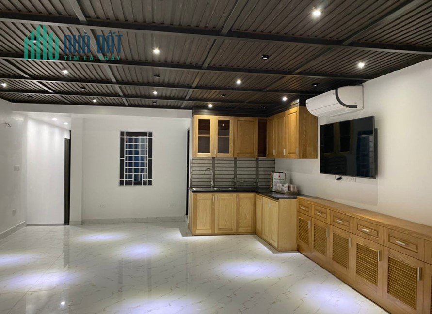 Bán Biệt thự xinh THÁI THỊNH Liền Phố, Gara 2 xe sang, 101m2 Giá 17.5 Tỷ.