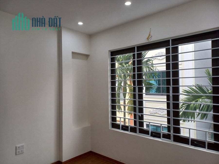Bán gấp nhà vân canh hoài đức 30m2 3 tỷ 05 MT 4.1 nở hậu ôtô cửa .