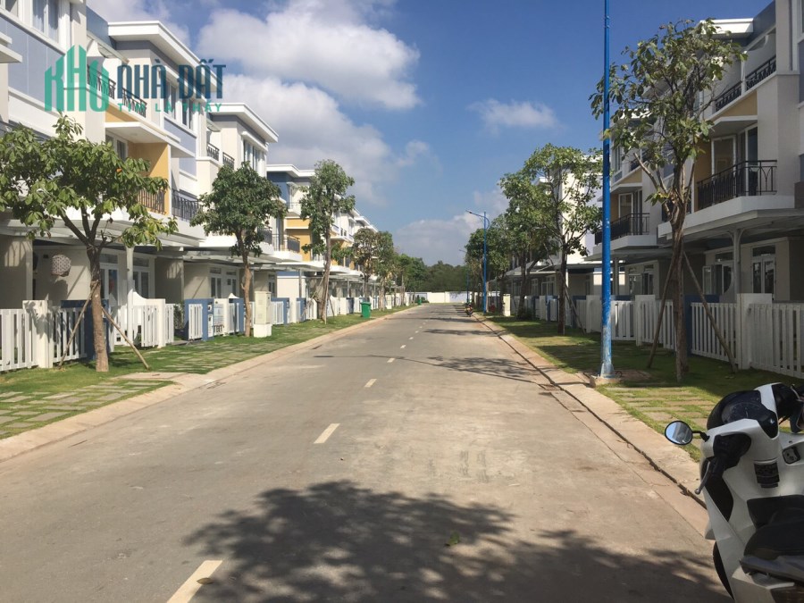 Biệt thự Rosita Garden Khang điền phú hữu, DT 176 đúc 2 lầu vị trí đẹp