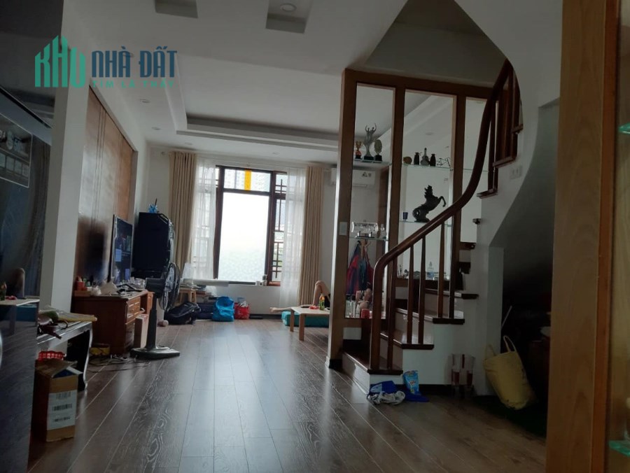 Bán nhà Cầu Giấy ,nhà phố Cầu Giấy ,kinh doanh , ô tô  45mX6 tầng ,8.9 tỷ