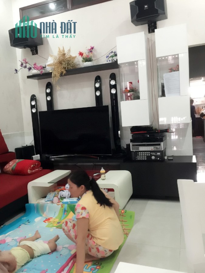 Nhà mặt tiền, đường số 6, P. Tăng Nhơn Phú B, dt 51m2 giá 5,5 tỷ