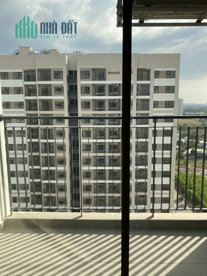 Bán căn studio 30m2, phân khu Origami - Vinhomes Grand park Q9. Giá 1.58 tỷ. Lh:0902888581.