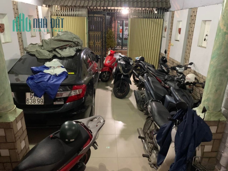 Nhà bán hẻm 8M Trần Văn Quang Dt 105m2 giá mới 11 tỷ Thương lượng