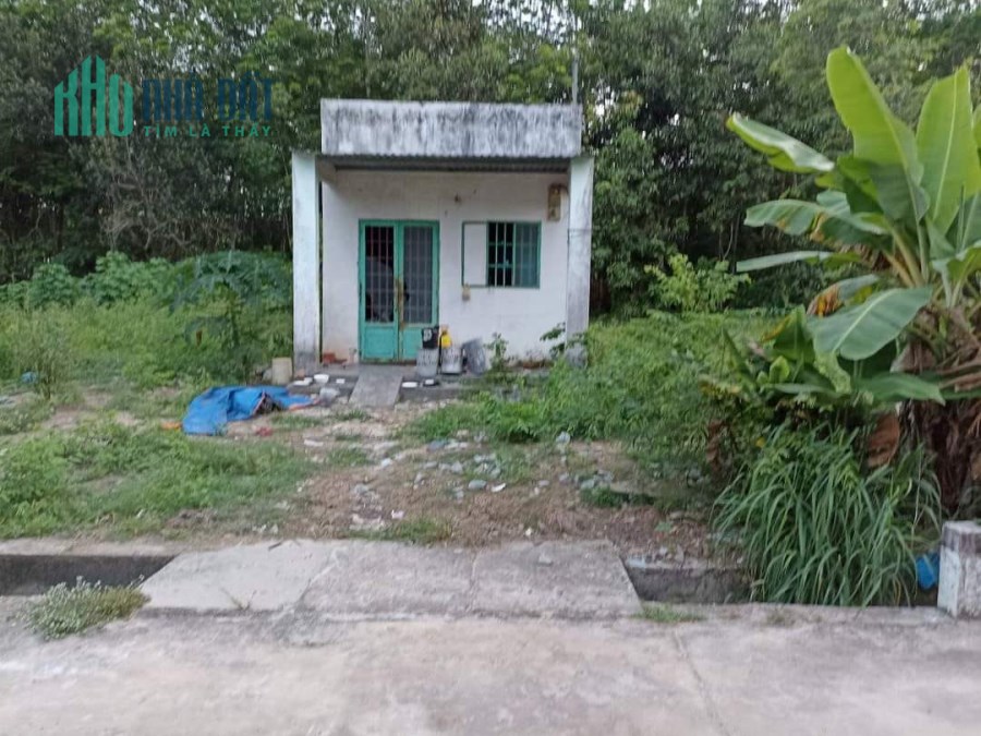 Bán đất Tại Xã Minh Hòa, DT: 8x23+100TC, Giá 9xx, Mặt tiền bê tông rộng 5m, gần trung tâm.