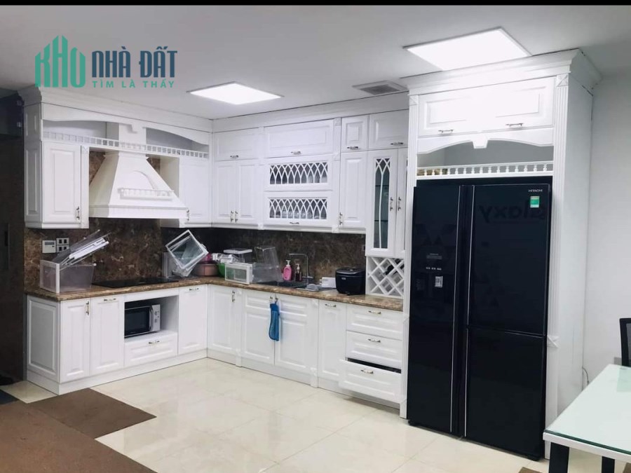 Chính chủ bán nhanh căn nhà mặt phố 7 tầng tại Trung Kính, giá siêu đẹp cho các chủ mới