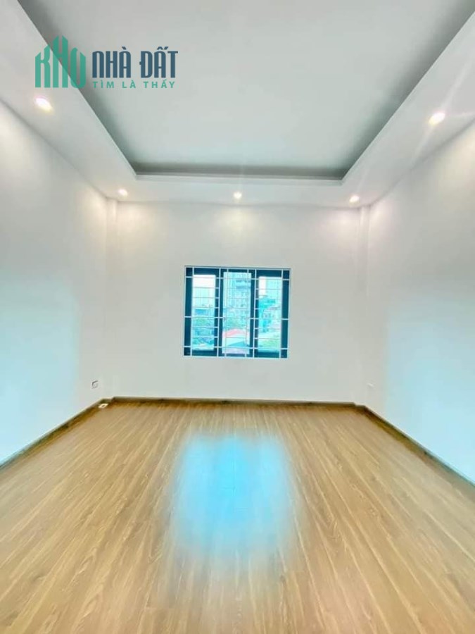 Căn nhà gần 50m2 tại Bùi Xương Trạch có mặt tiền rộng cần tìm chủ mới ngay trong tháng mới