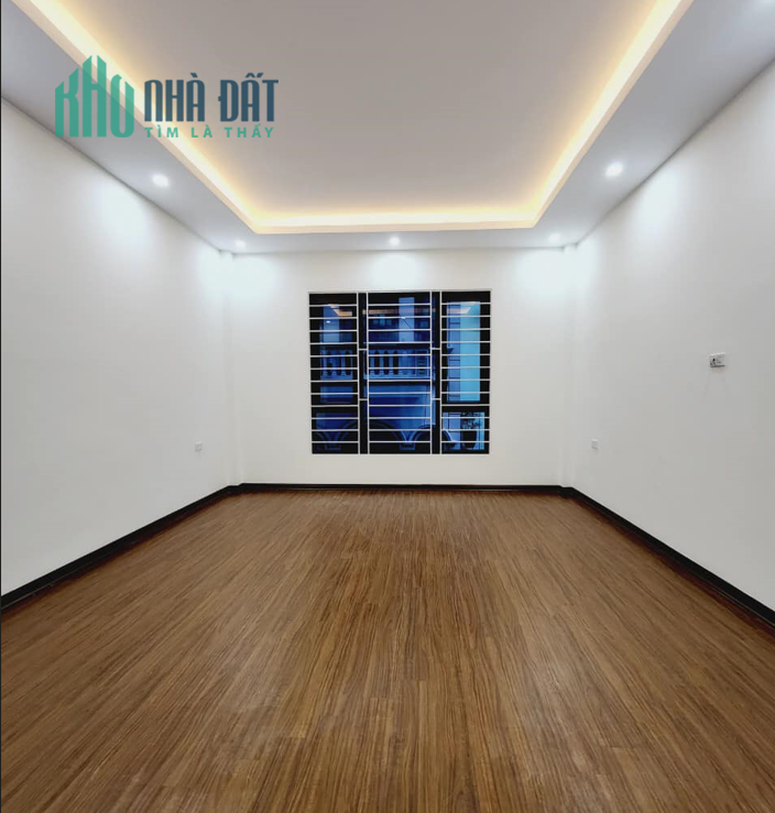 Vừa rộng, nông lại còn thông 3.5, mặt ngõ ô tô tránh, mt 4.2 5T 3 tỷ 7, vân Canh