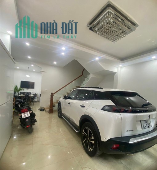 Bán nhà CHÙA LÁNG Ô tô, Kinh doanh khủng khiếp 70m2, 5T, Giá 13 Tỷ.