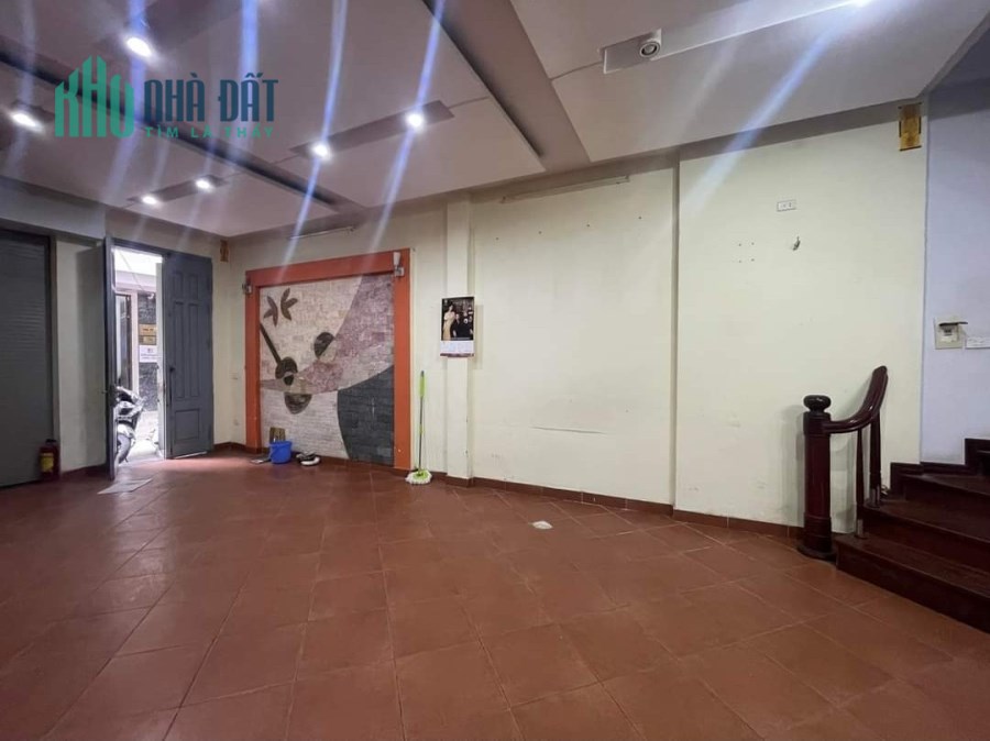 Căn nhà 6 tầng tại mặt phố Thái Hà, ngay trung tâm cần tìm chủ mới