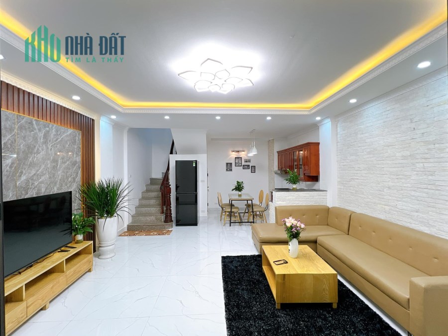 Bán nhà ĐẸP Phố Khương Đình, Ngõ BA GÁC DT 40m2 x 4 tầng giá 4.35 tỷ