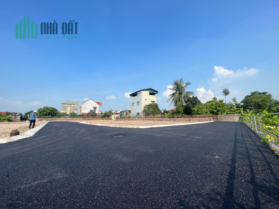 Đất nền mặt đường asphalt ngay trung tâm Ân Thi giá 739 triệu Sổ riêng từng lô.