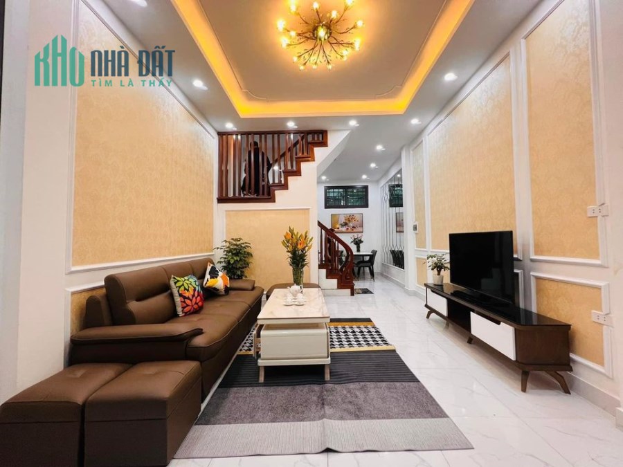 Bán nhà Đội Cấn, Ba Đình 52m, 4 Tầng, MT 4m,  LÔ GÓC, 3 mặt thoáng, nhỉnh 6 tỷ.