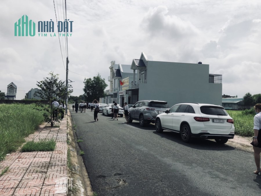 ⚡⚡⚡  𝗣𝗛𝗨́𝗖 𝗟𝗢𝗡𝗚 𝗥𝗲𝘀𝗶𝗱𝗲𝗻𝗰𝗲 𝘃𝗼̛́𝗶 𝟭𝟬𝟬 𝘁𝗿𝗶𝗲̣̂𝘂 ⚡⚡⚡
