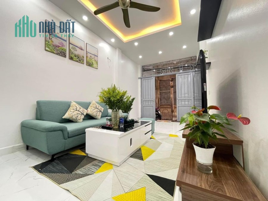 Bán nhà Phú Thượng, Tây Hồ, LÔ GÓC, Ô TÔ,  35m, 5 tầng, nhỉnh 4 tỷ nhà đẹp ở luôn.